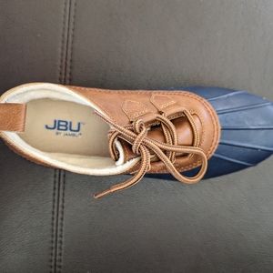 NEW DUCK Shoes 8 1/2